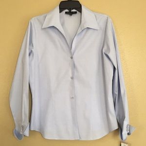 Jones New York light blue button down blouse